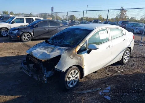 2015 Kia Rio Lx z USA, uszkodzony, nr VIN KNADM4A32F6511167